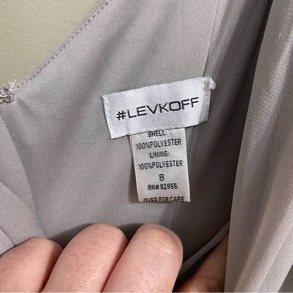 BILL LEVKOFF Sz 8 Bridesmaid Desert Grey Dress Style 7021 - Picture 7 of 8